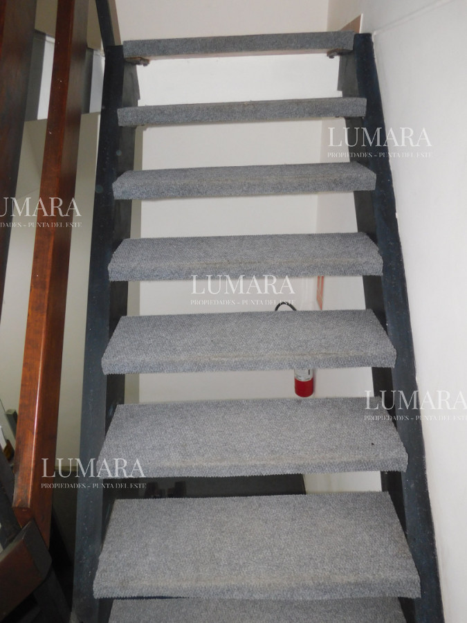 Local Comercial ID.3575 - LOCAL EN VENTA EN PENINSULA 