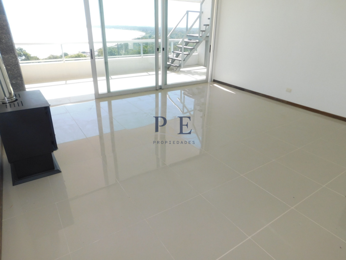 Apartamento en venta de 2 dormitorios en Punta Ballena. - Imagen 45