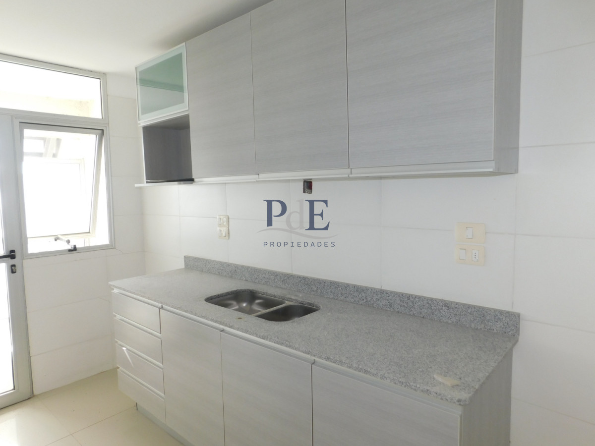 Apartamento en venta de 2 dormitorios en Punta Ballena. - Imagen 47