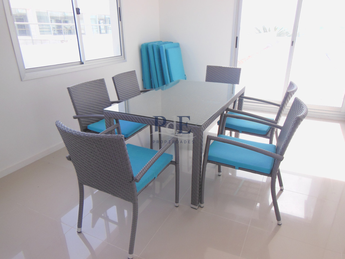 Apartamento en el corazón del Puerto de Punta del Este. - Imagen 9