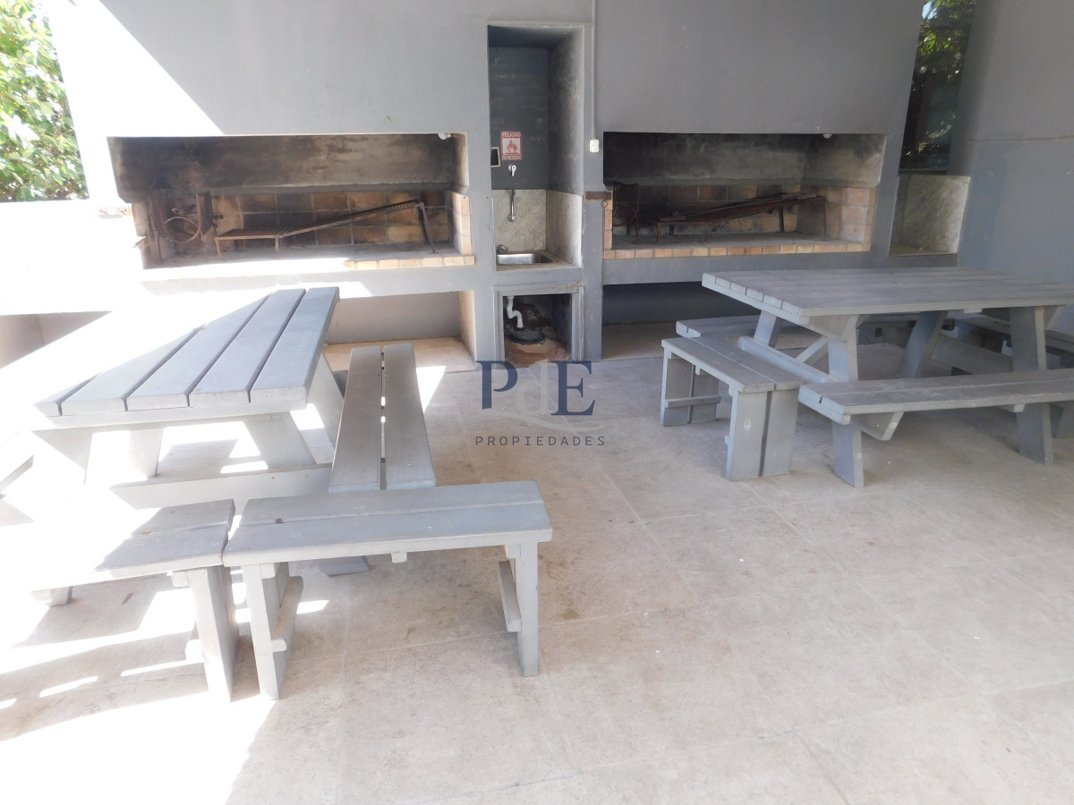 Apartamento en Av. Roosevelt 1 dormitorio con servicio. Punta del Este. - Imagen 16