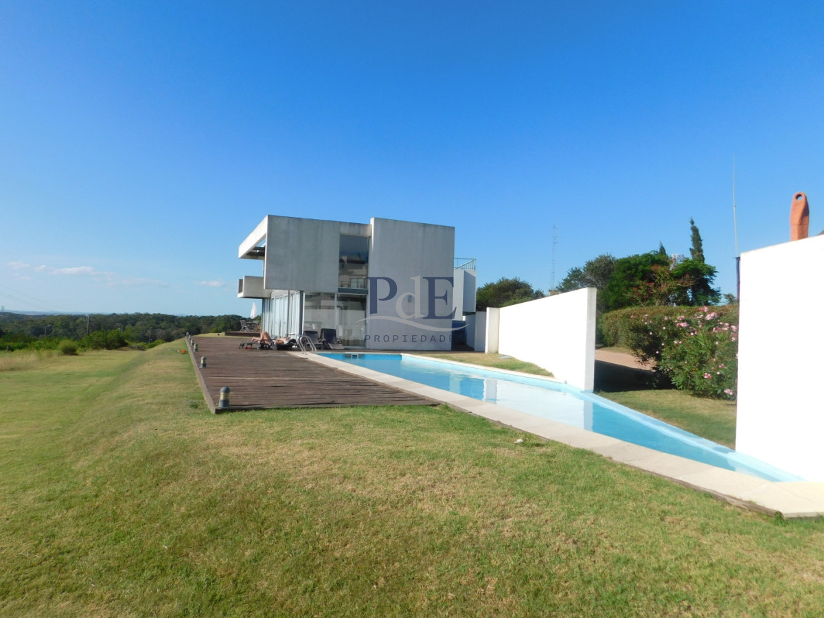 Apartamento en venta de 2 dormitorios en Punta Ballena. - Imagen 12