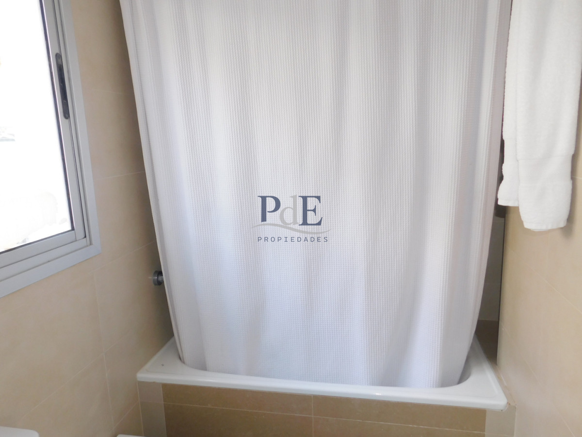 Apartamento en el corazón del Puerto de Punta del Este. - Imagen 45