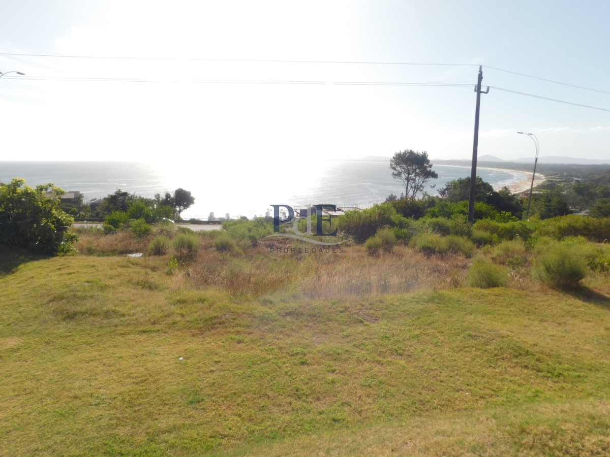 Apartamento en venta de 2 dormitorios en Punta Ballena. - Imagen 21