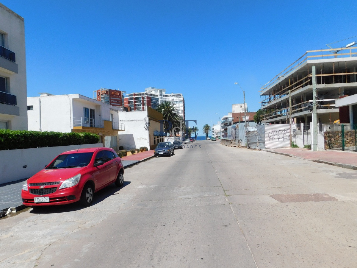 Apartamento en el corazón del Puerto de Punta del Este. - Imagen 19