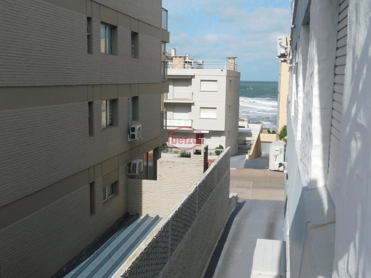 Apartamento ID.166822/Espectacular-departamento-a-metros-del-Mar - APARTAMENTO EN VENTA 1 DORMITORIO y MEDIO PENINSULA
