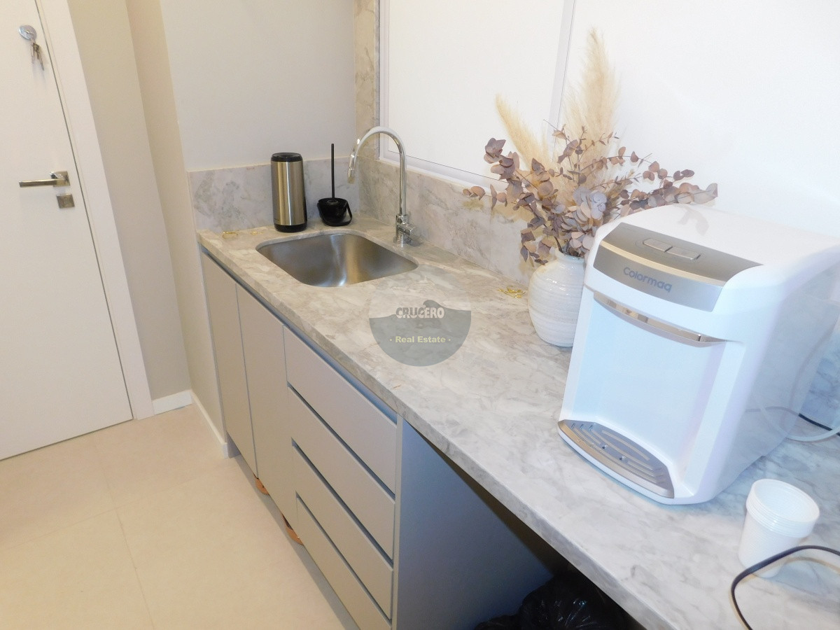 Apartamento ID.6248 - APARTAMENTO EN VENTA 3 DORMITORIOS EN PORTO ALEGRE 
