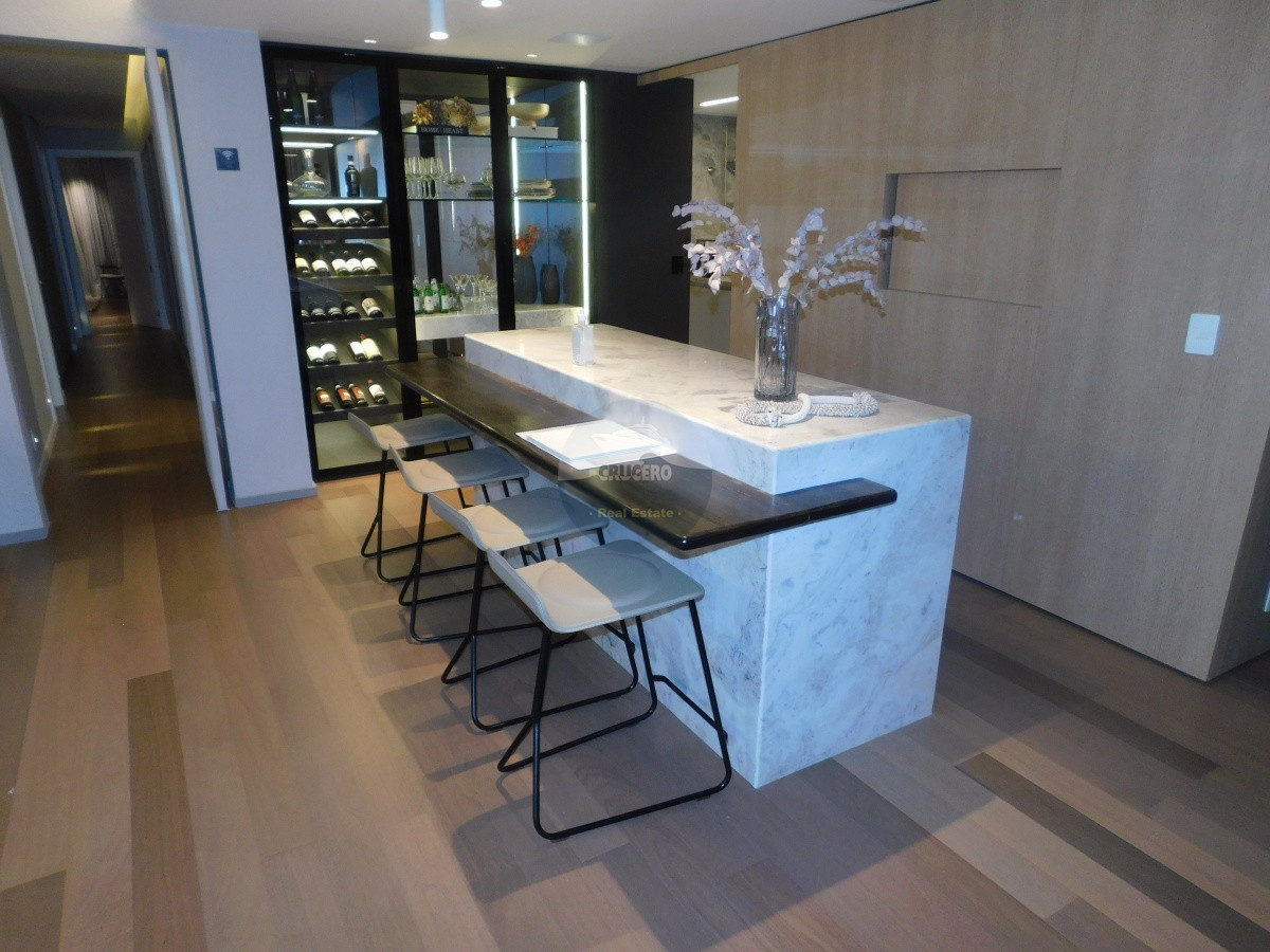 Apartamento ID.6248 - APARTAMENTO EN VENTA 3 DORMITORIOS EN PORTO ALEGRE 