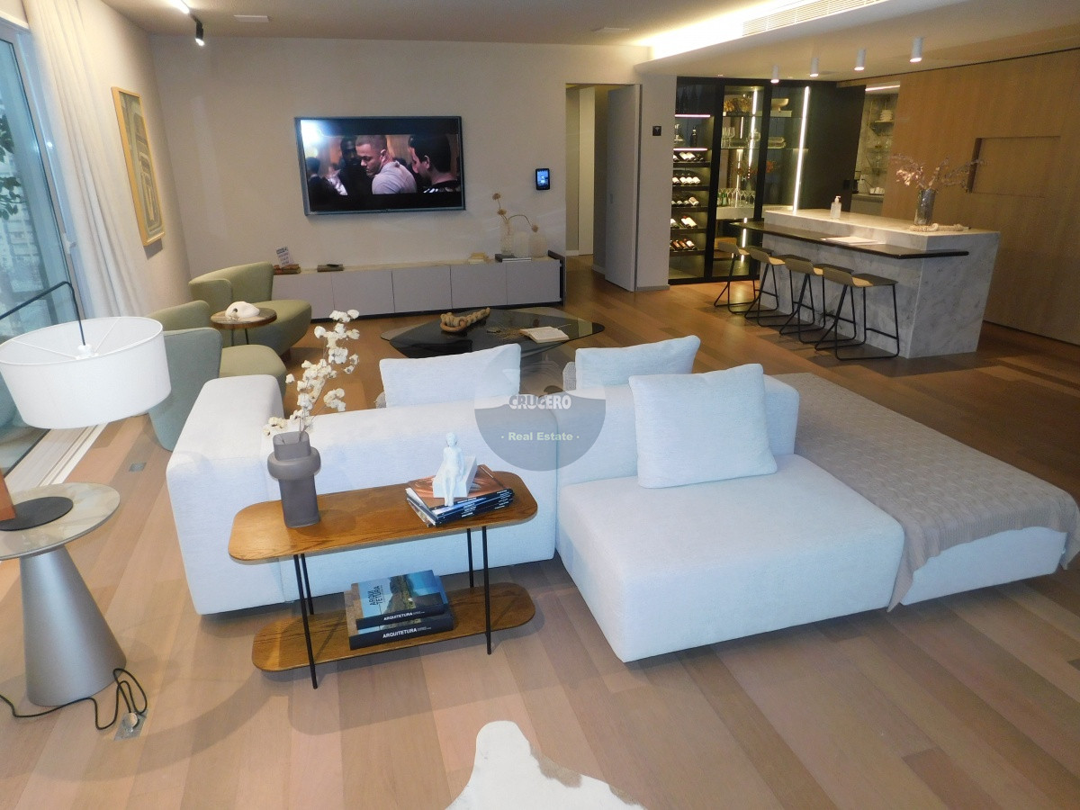 Apartamento ID.6248 - APARTAMENTO EN VENTA 3 DORMITORIOS EN PORTO ALEGRE 
