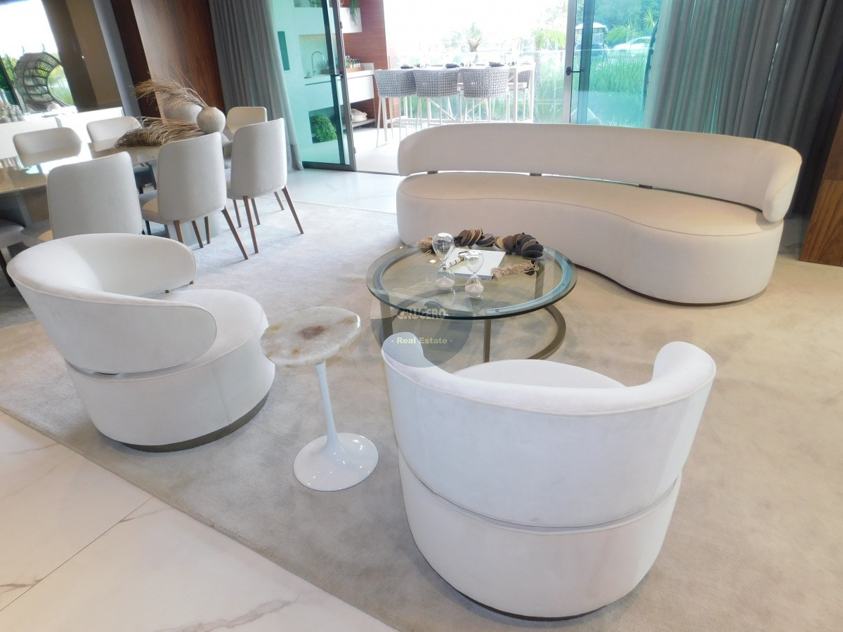 Apartamento ID.6138 - ANDAR EXCLUSIVO EN BAIRRO PRIVATIVO EM CRISTAL 