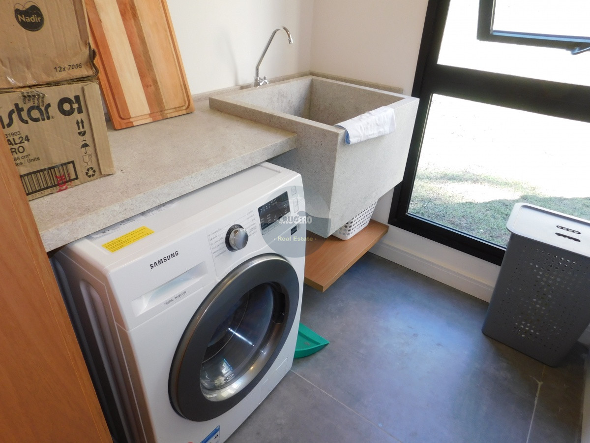 Apartamento ID.6129 - VENDA APARTAMENTO NOVO EN PETROPOLIS 3 DORMITORIOS