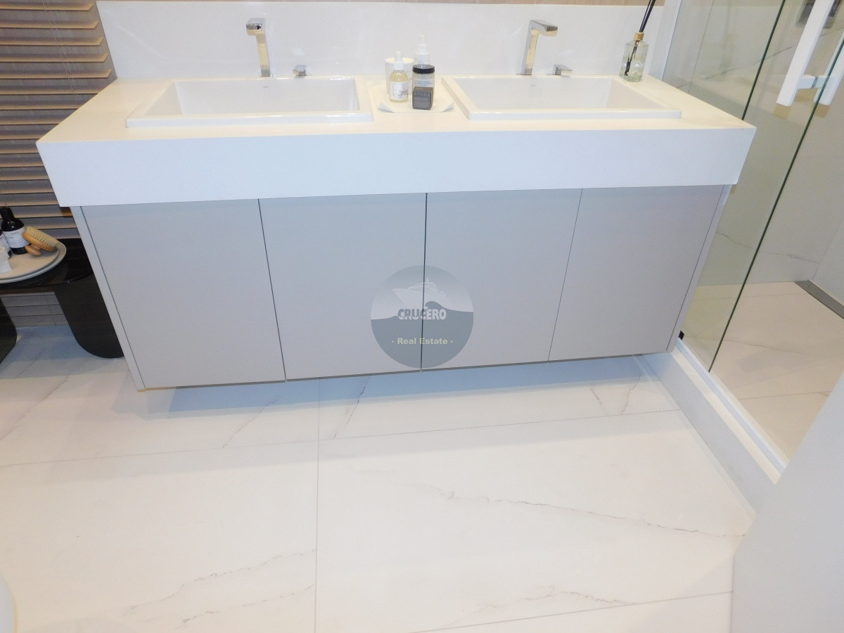 Apartamento ID.6215 - VENTA APARTAMENTO 3 DORMITORIOS EN PORTO ALEGRE