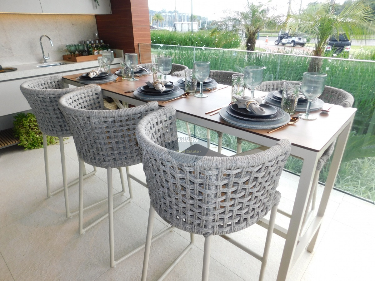 Apartamento ID.6138 - ANDAR EXCLUSIVO EN BAIRRO PRIVATIVO EM CRISTAL 