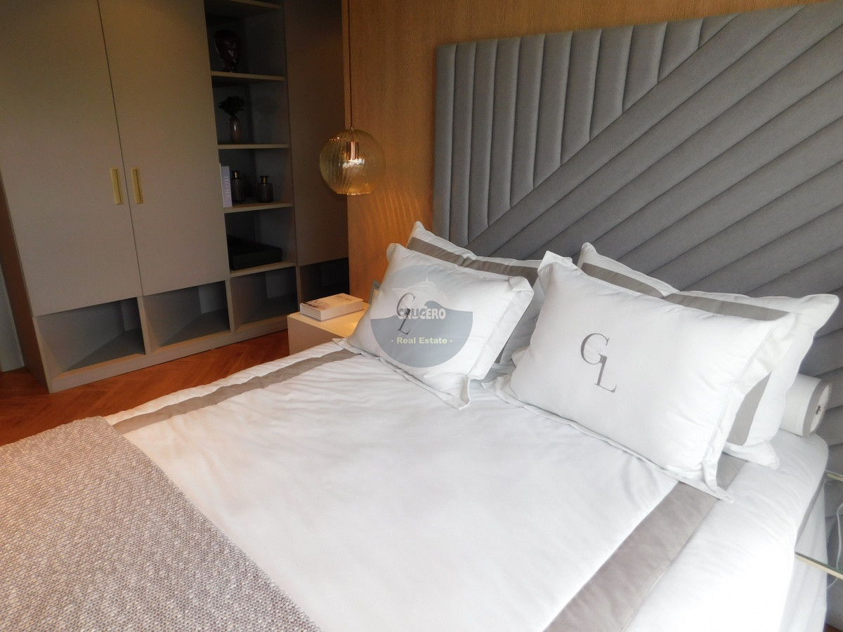 Apartamento ID.6138 - ANDAR EXCLUSIVO EN BAIRRO PRIVATIVO EM CRISTAL 