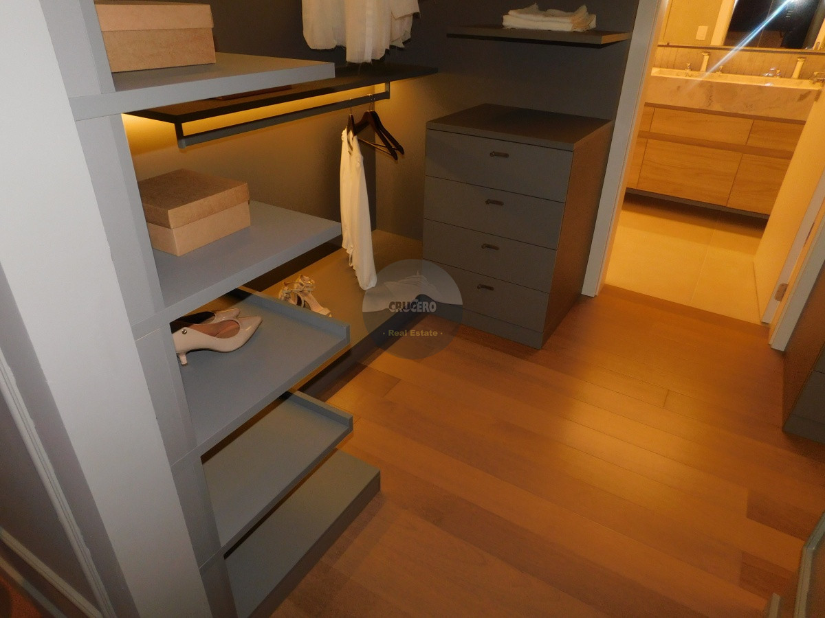 Apartamento ID.6248 - APARTAMENTO EN VENTA 3 DORMITORIOS EN PORTO ALEGRE 
