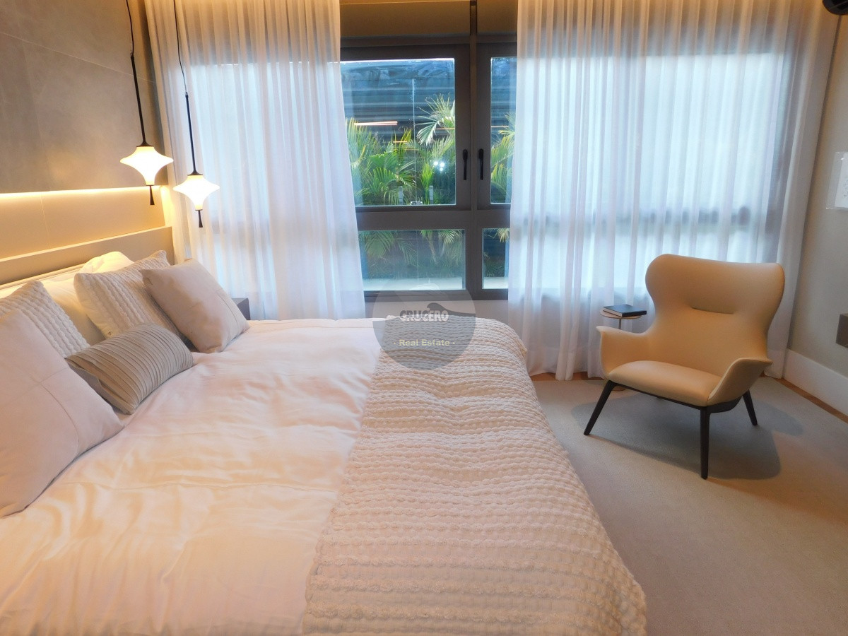 Apartamento ID.6215 - VENTA APARTAMENTO 3 DORMITORIOS EN PORTO ALEGRE