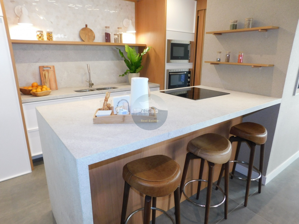 Apartamento ID.6129 - VENDA APARTAMENTO NOVO EN PETROPOLIS 3 DORMITORIOS