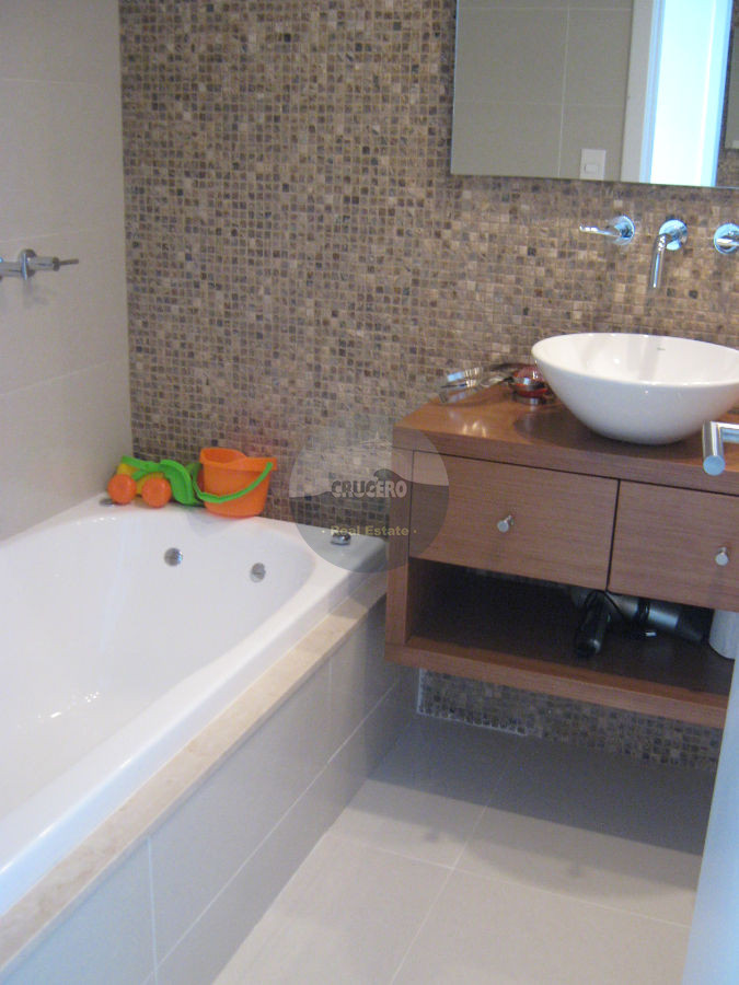 Apartamento ID.2490 - Apartamento en Punta del Este, 