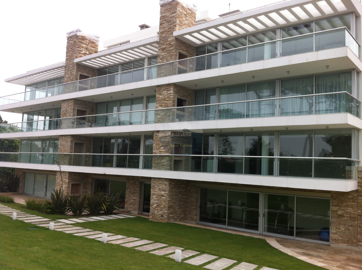 Apartamento ID.2490 - Apartamento en Punta del Este, 