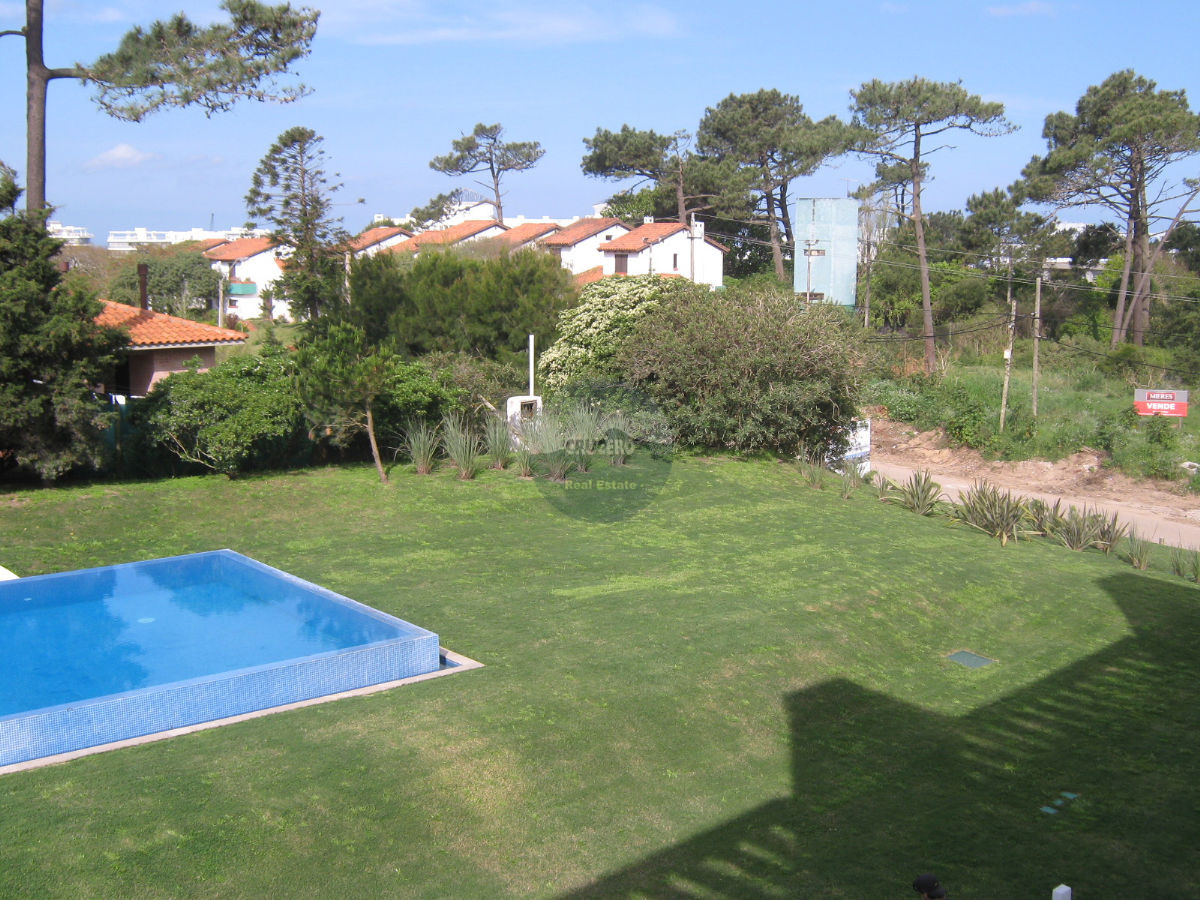 Apartamento ID.2490 - Apartamento en Punta del Este, 