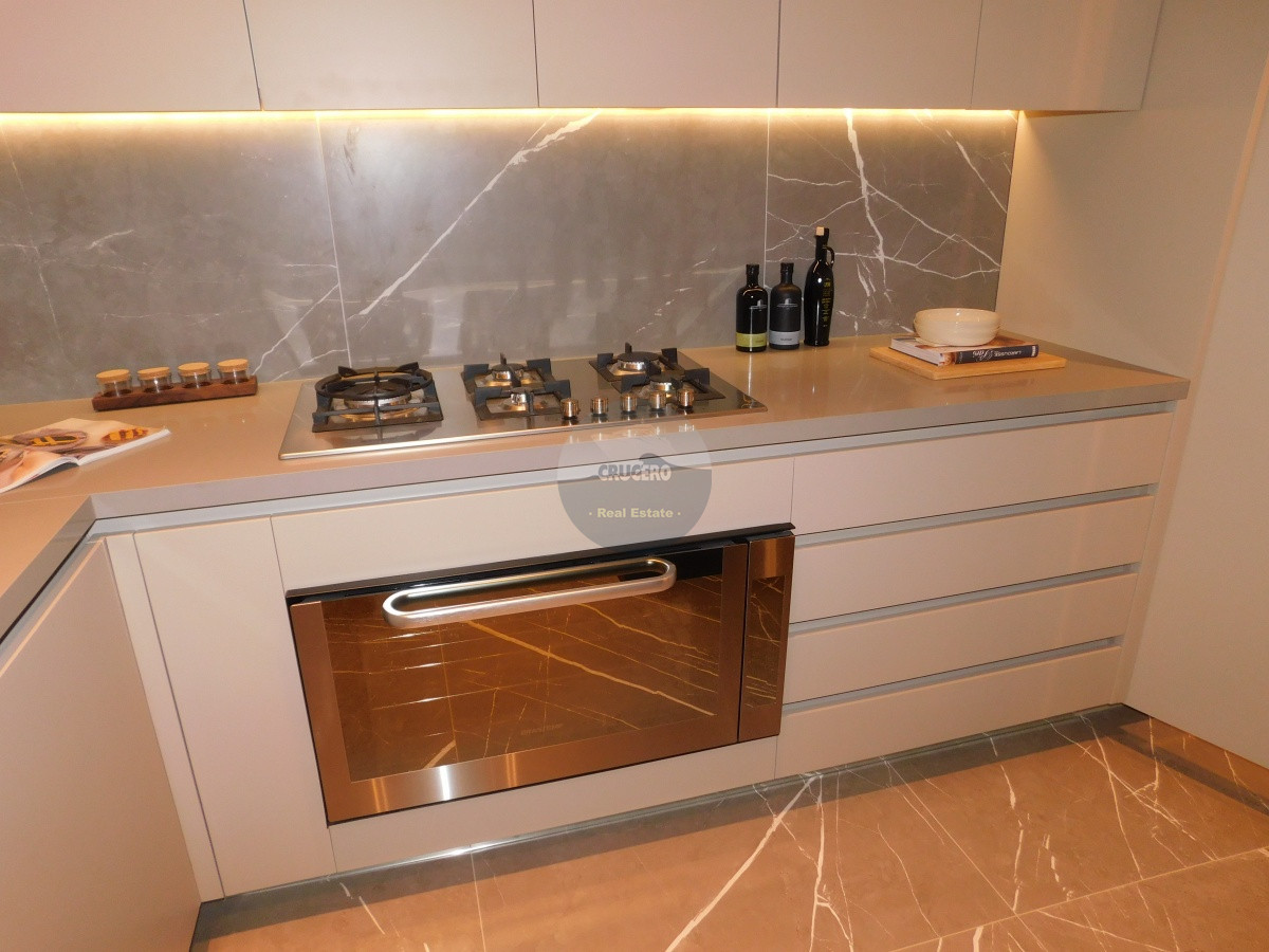 Apartamento ID.6215 - VENTA APARTAMENTO 3 DORMITORIOS EN PORTO ALEGRE