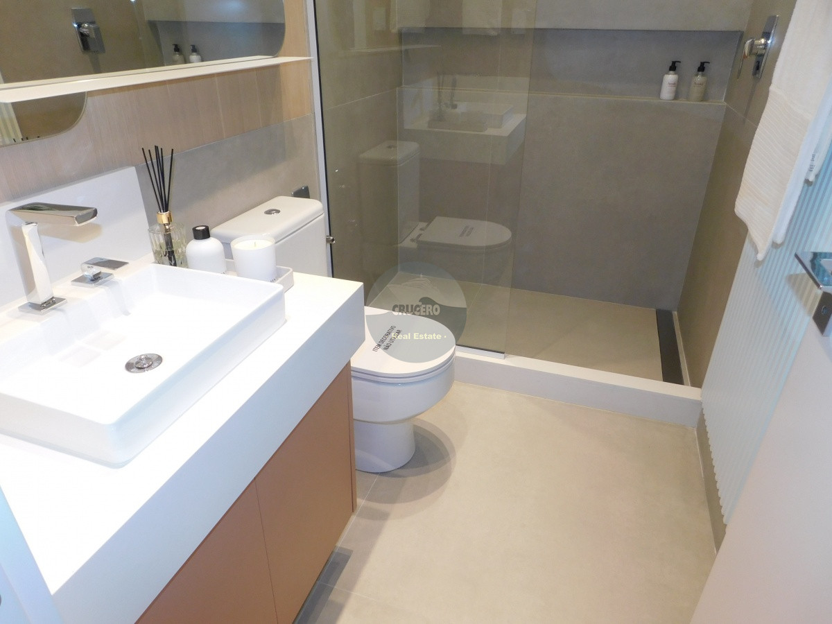 Apartamento ID.6215 - VENTA APARTAMENTO 3 DORMITORIOS EN PORTO ALEGRE