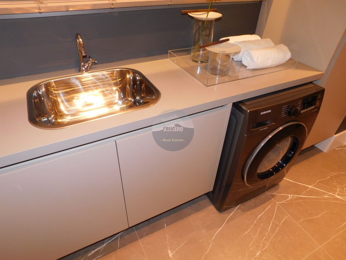 Apartamento ID.6215 - VENTA APARTAMENTO 3 DORMITORIOS EN PORTO ALEGRE