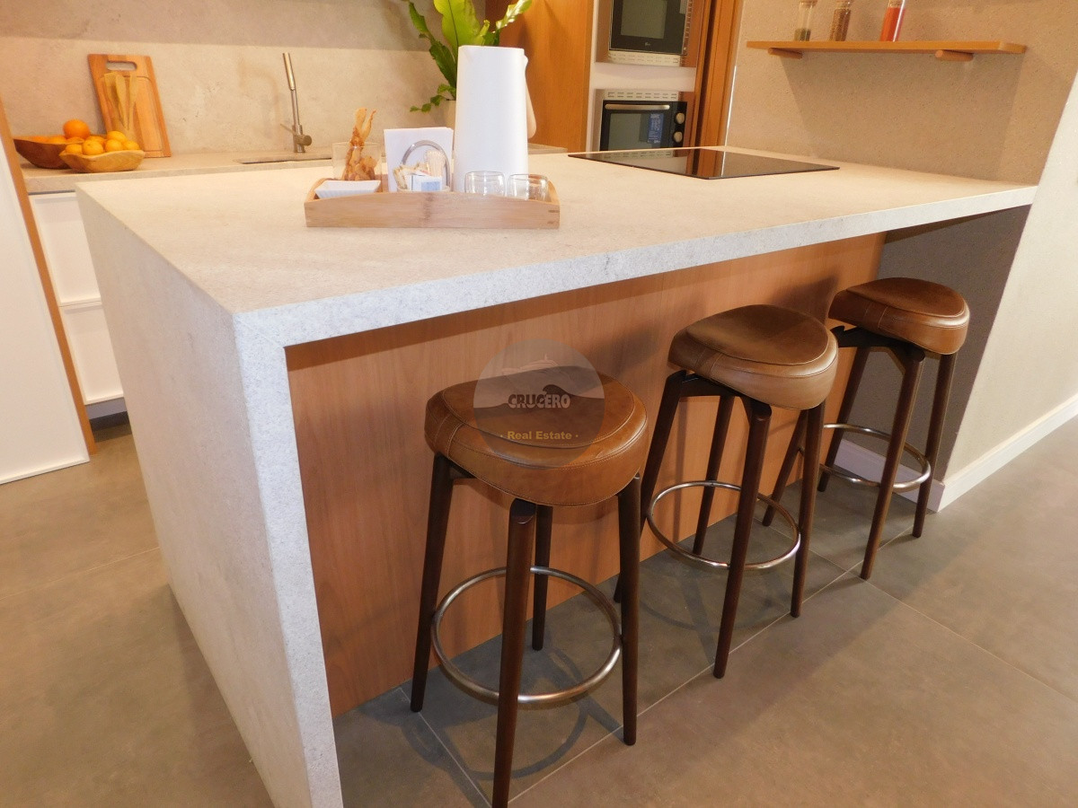 Apartamento ID.6129 - VENDA APARTAMENTO NOVO EN PETROPOLIS 3 DORMITORIOS