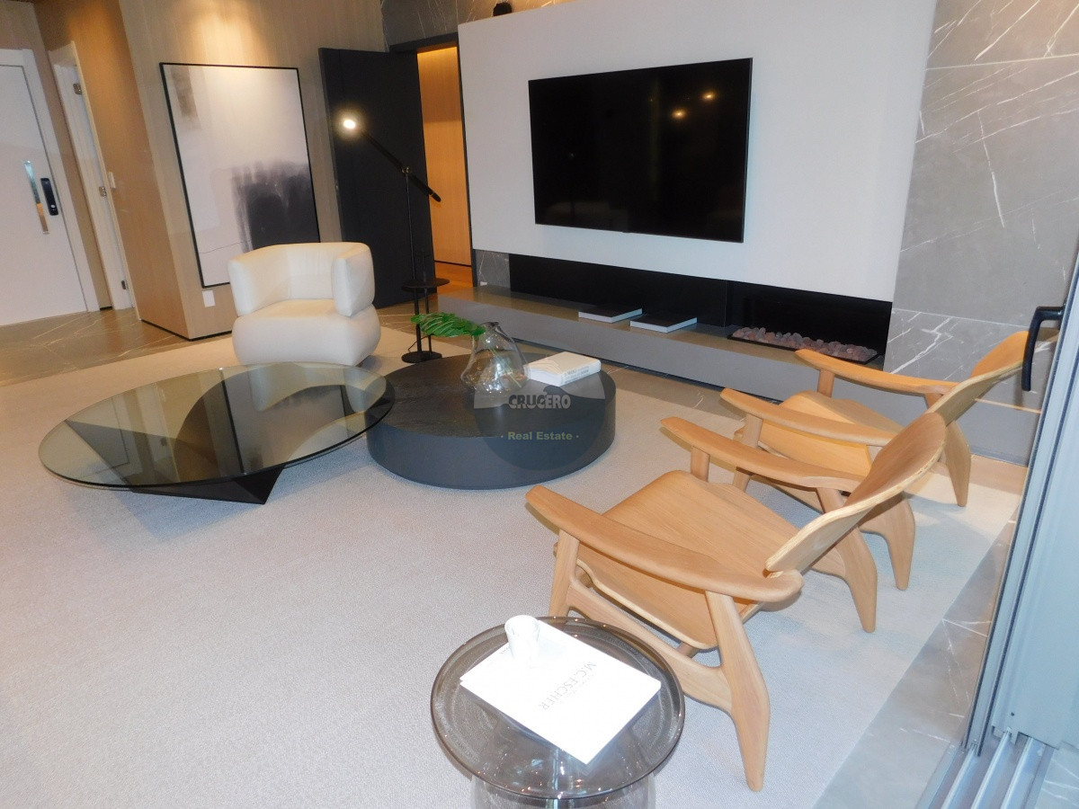 Apartamento ID.6215 - VENTA APARTAMENTO 3 DORMITORIOS EN PORTO ALEGRE
