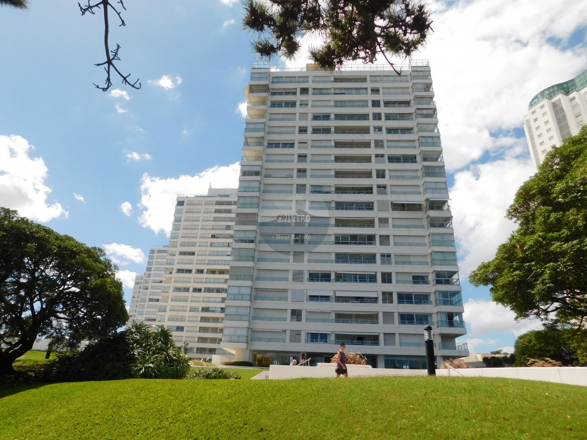 Apartamento ID.1144 - ALQUILER DEPARTAMENTO MANSA 3 DORMITORIOS MAS DEPENDENCIA