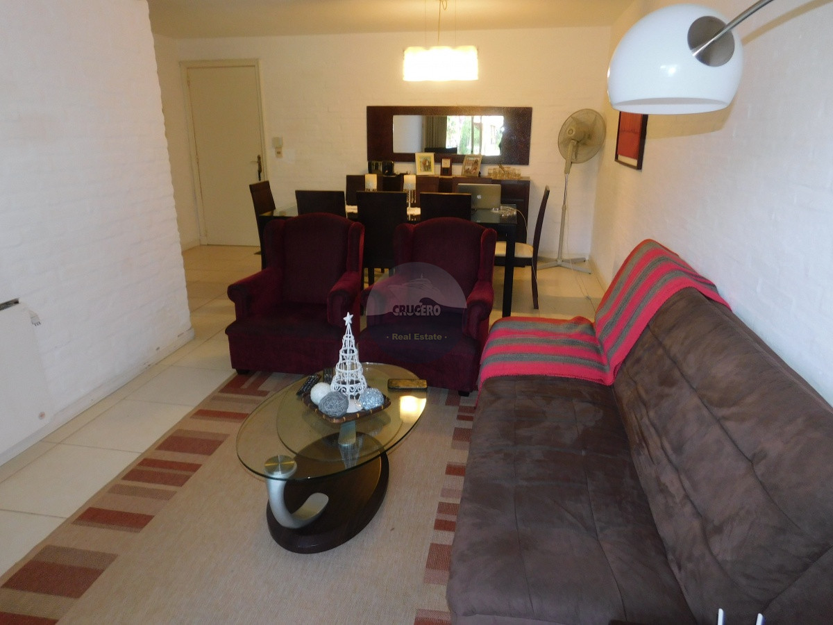 Apartamento ID.2024 - Apartamento en Punta del Este, Cantegril