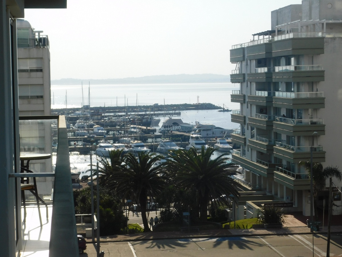 Apartamento ID.5876 - ALQUILER PENT HOUSE EN PENINSULA