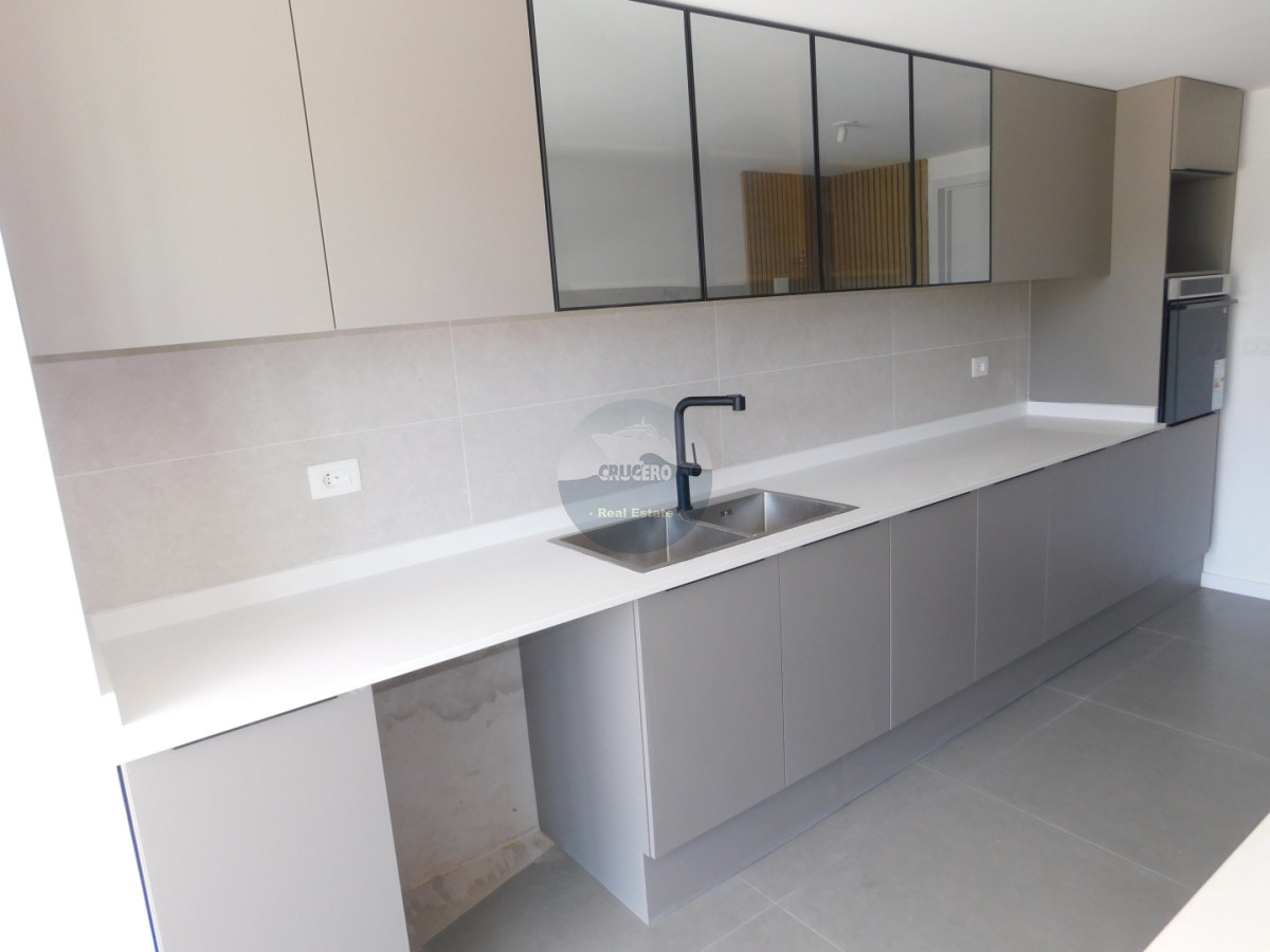 Apartamento ID.6540 - PENT HOUSE EN PINARES PRIMERA FILA 3 DORMITORIOS A ESTRENAR