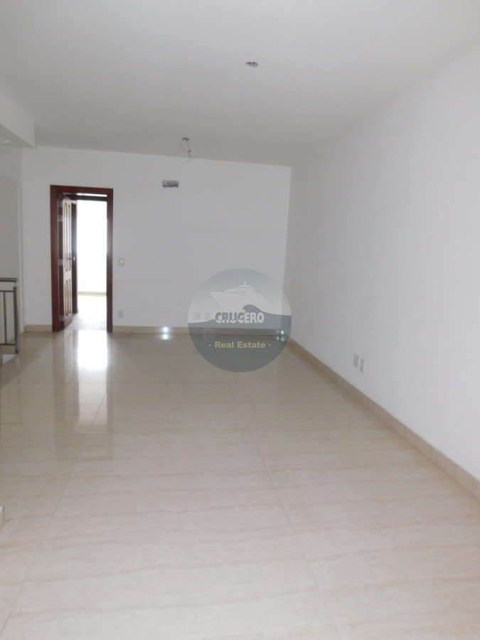 Apartamento ID.6116 - VENDA DE CASA EN CONDOMINIO DE 3 DORMITORIOS 