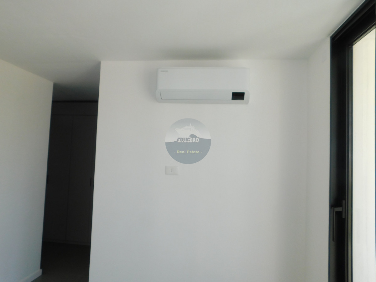 Apartamento ID.6540 - PENT HOUSE EN PINARES PRIMERA FILA 3 DORMITORIOS A ESTRENAR