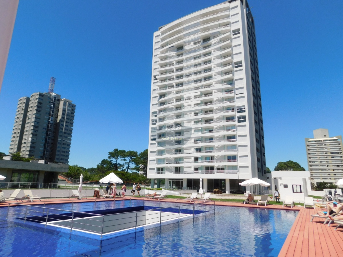 Apartamento ID.5575 - PUNTA DEL ESTE APTO EN VENTA 1 DORM A ESTRENAR EN ROOSEVELT 