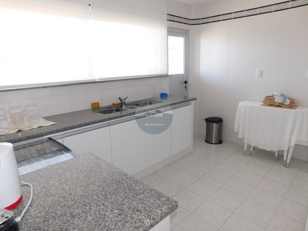 Apartamento ID.5887 - VENTA APARTAMENTO 3 DORMITORIOS MAS DEPENDENCIA BRAVA