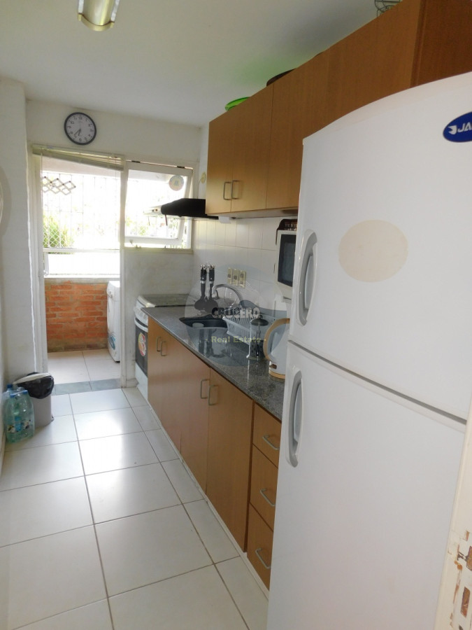 Apartamento ID.2024 - Apartamento en Punta del Este, Cantegril