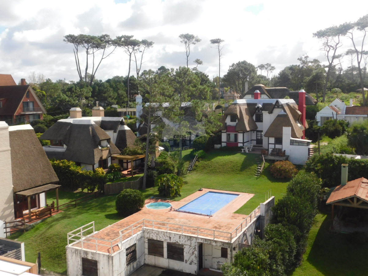 Apartamento ID.6540 - PENT HOUSE EN PINARES PRIMERA FILA 3 DORMITORIOS A ESTRENAR