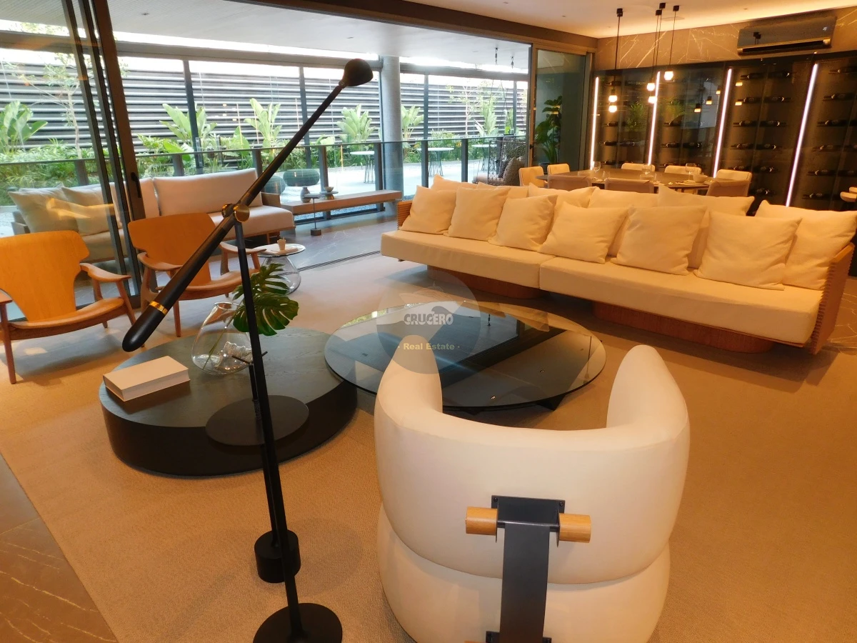 Apartamento ID.6215 - VENTA APARTAMENTO 3 DORMITORIOS EN PORTO ALEGRE