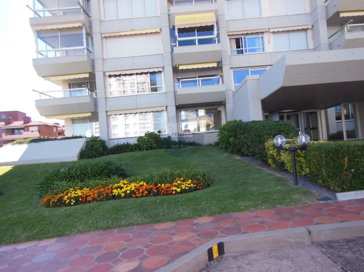 Apartamento ID.1044 - Apartamento en Punta del Este, Mansa