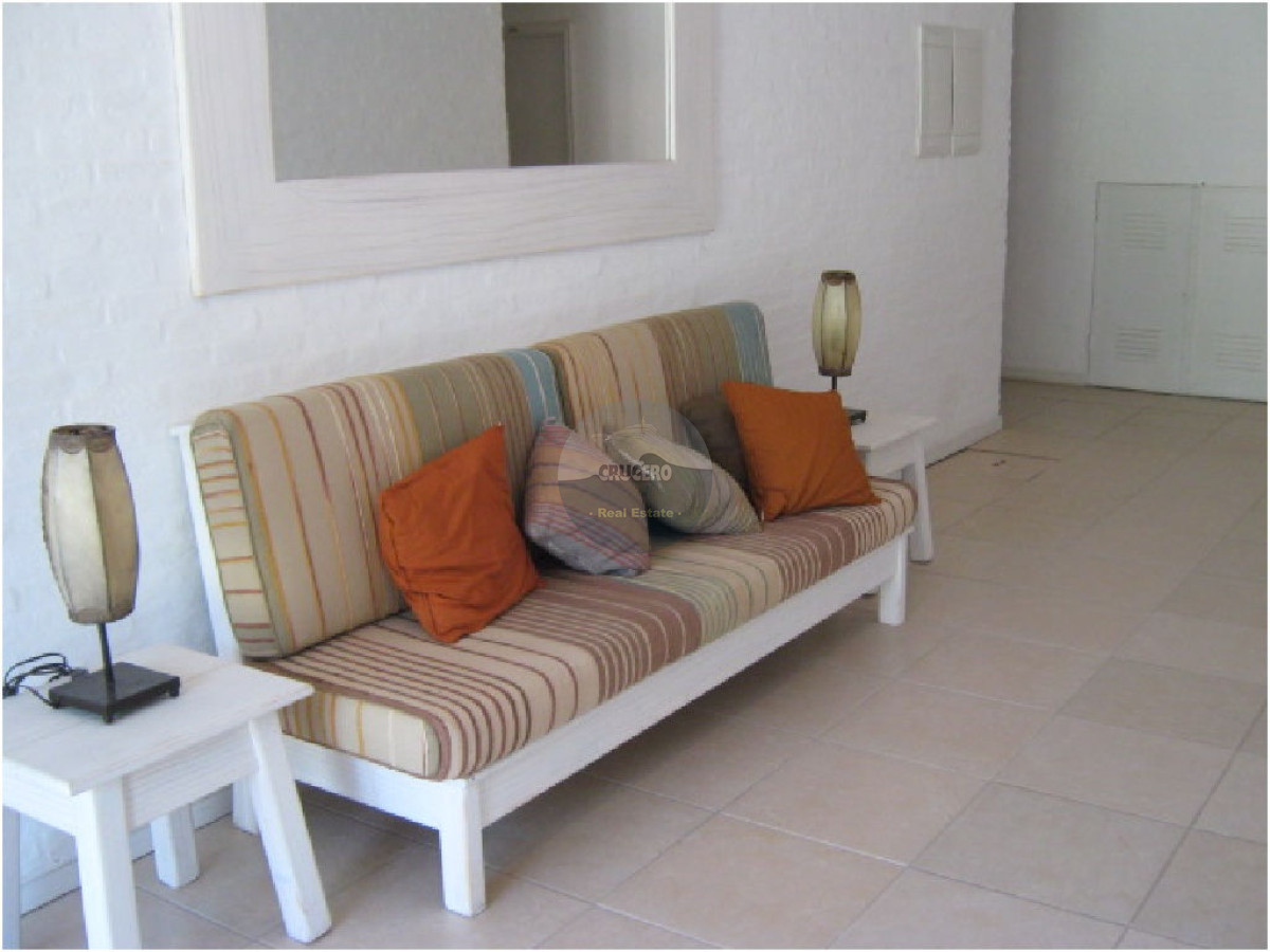Apartamento ID.1057 - Apartamento en Punta del Este, Cantegril
