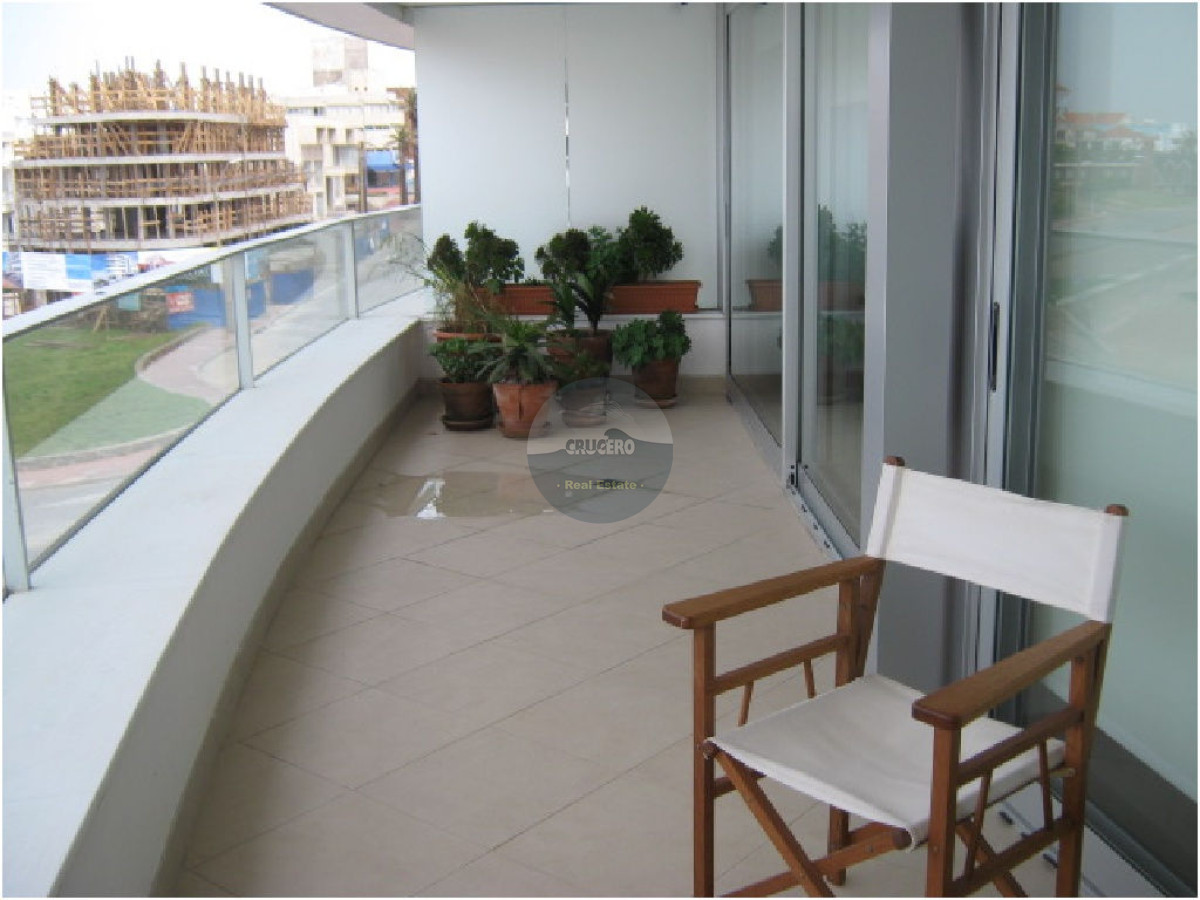 Apartamento ID.1058 - Apartamento en Punta del Este, Península