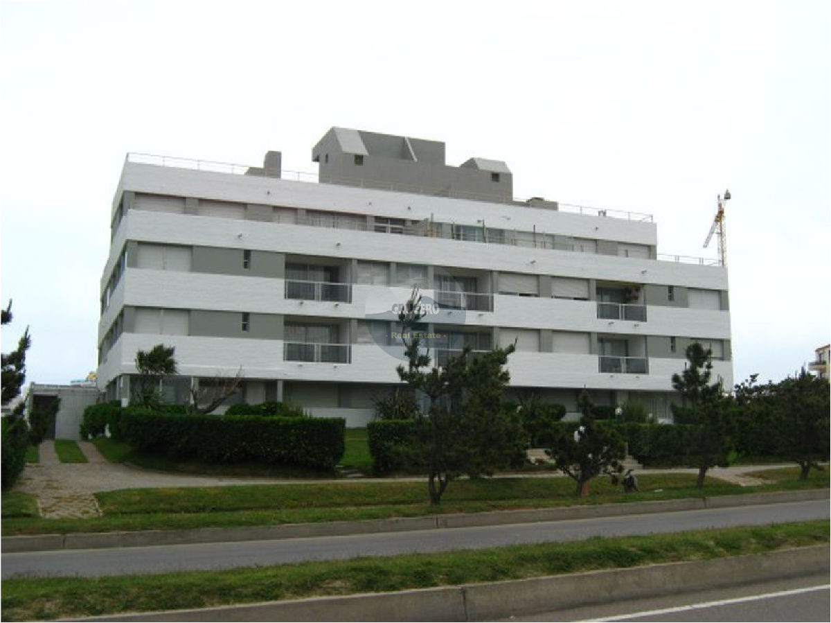 Apartamento ID.1079 - Apartamento en Punta del Este, Brava