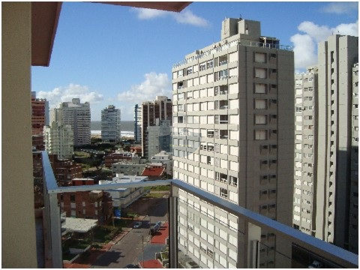 Apartamento ID.1295 - Apartamento en Punta del Este, Brava