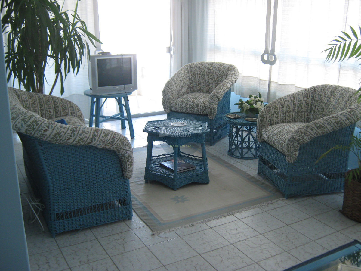 Apartamento ID.1543 - VENTA APARTAMENTO 2 DORMITORIOS ZONA PUERTO
