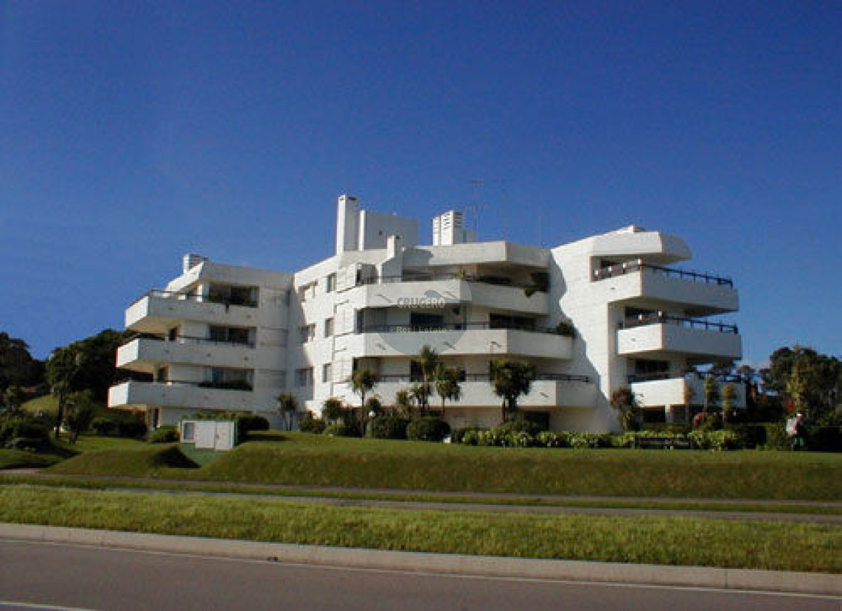 Apartamento ID.1561 - Apartamento en Punta del Este, Pinares