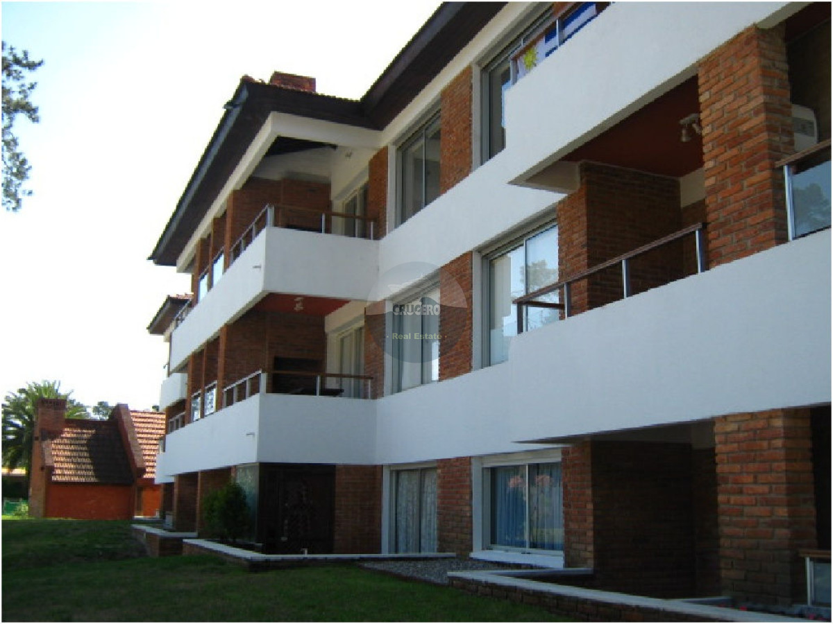 Apartamento ID.1631 - Apartamento en Punta del Este, Cantegril