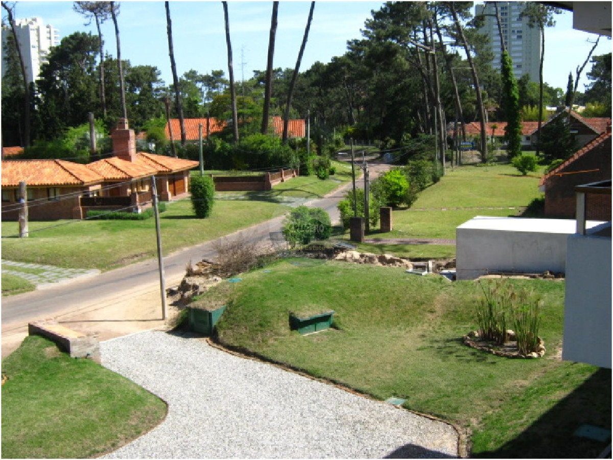 Apartamento ID.1631 - Apartamento en Punta del Este, Cantegril
