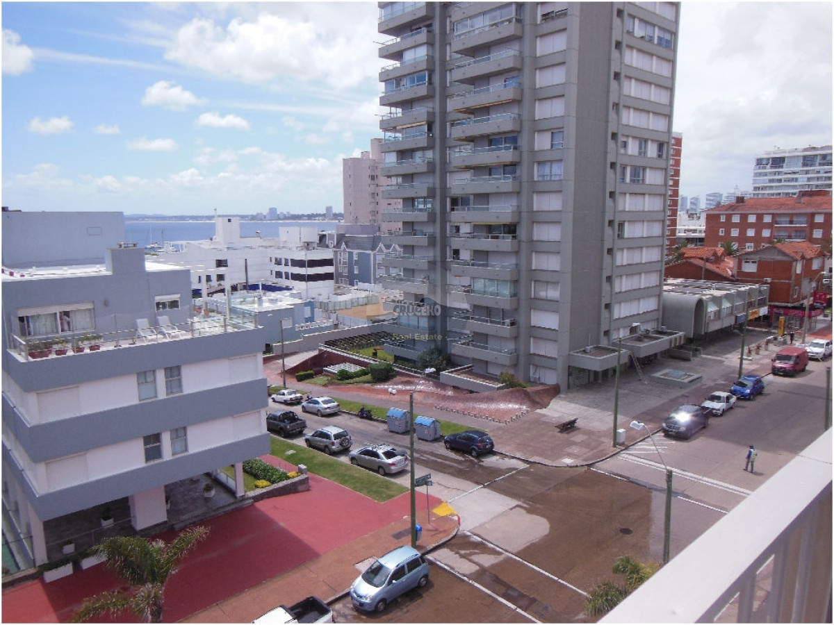 Apartamento ID.1817 - Apartamento en Punta del Este, Península